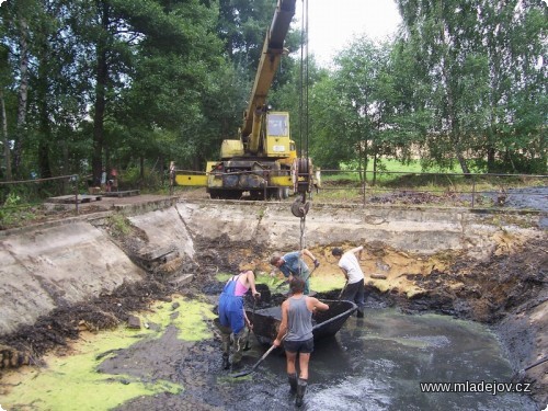 Fotografie Vůbec nejnáročnější bylo vytahat nánosy letitého bahna
