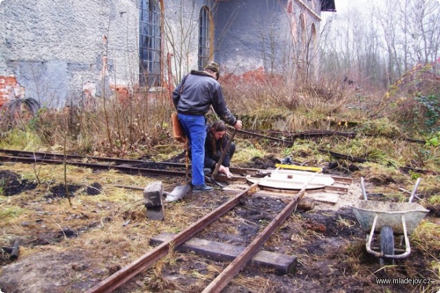 Fotografie Zabudována byla i točna na vozíky