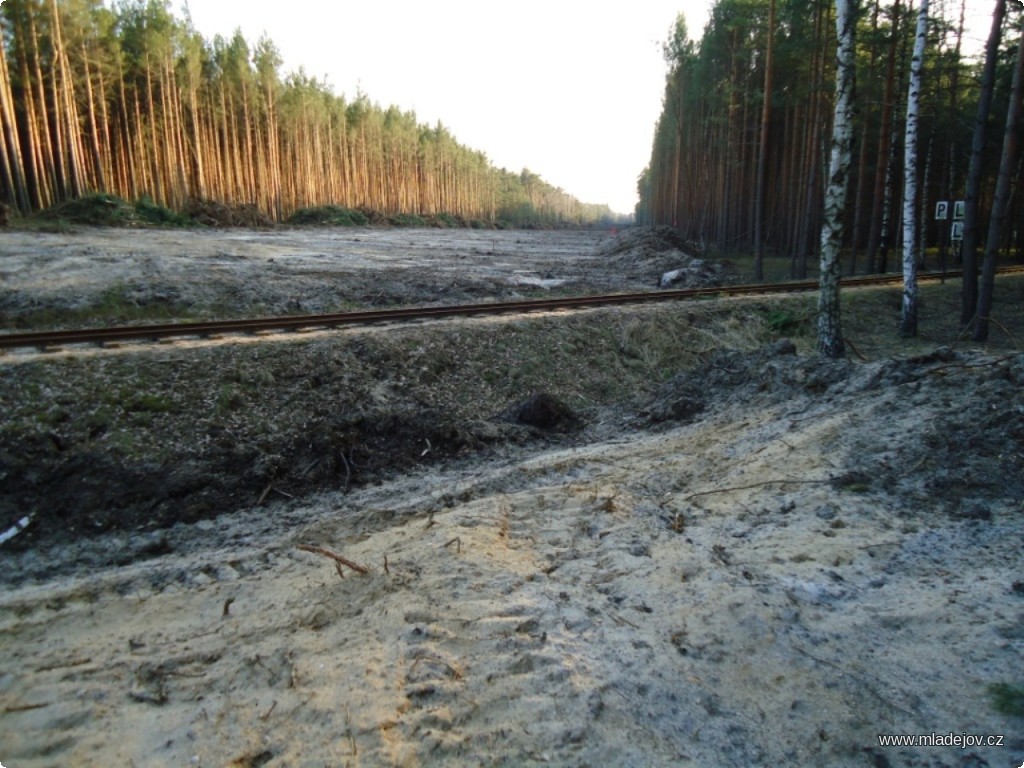 Fotografie Průsek na dalším úseku.
