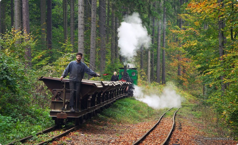 Fotografie Pro dnešek končíme, ještě obrátit soupravu a jedeme zpět do Mladějova.