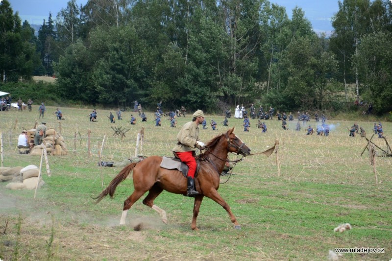 Fotografie Součástí carské armády je i jezdectvo…