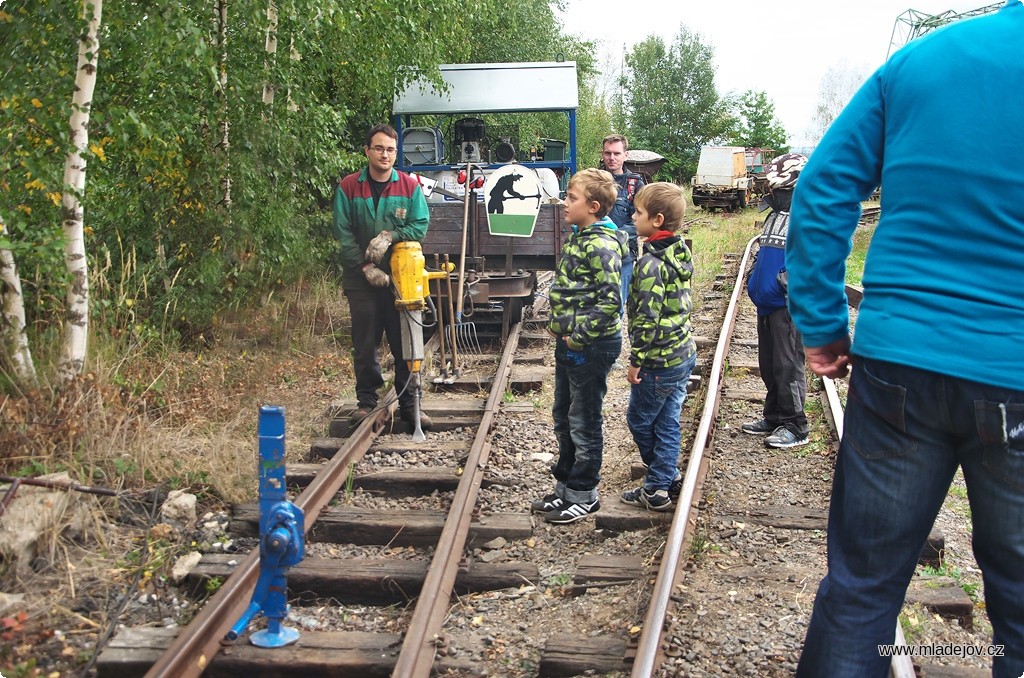 Fotografie Snažíme se probouzet cit k&nbsp;dědictví našich dědů i v&nbsp;nejmladších návštěvnících. Jak jinak by bylo možné zachovat takovouto památku, než předat naše zkušenosti mladším?