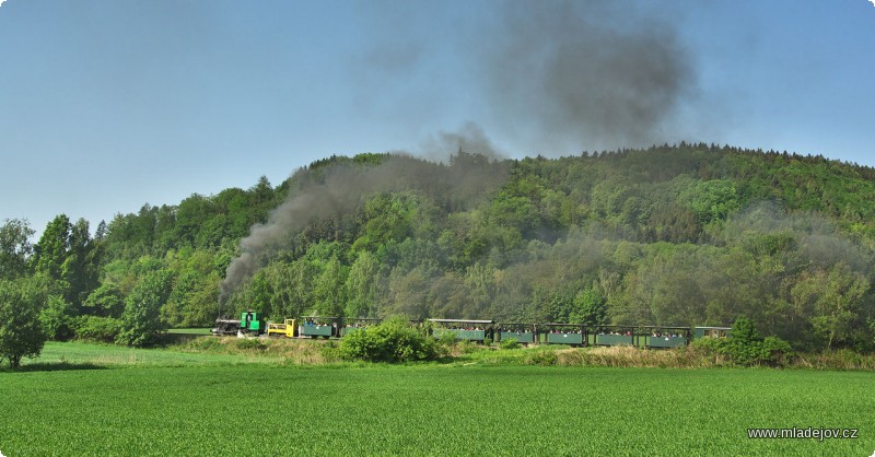 Fotografie Pod Mladějovským hradiskem.