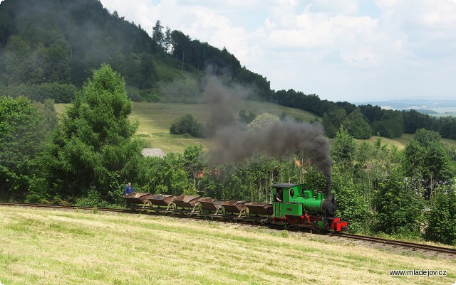 Fotografie Nad hájovnou je vždycky hezky.