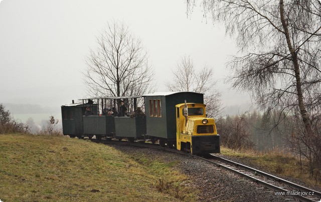 Fotografie V plánu je i krátké zastavení v&nbsp;esíčku pod lesem.