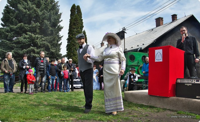 Fotografie Ještě poslední fotka paní mistrové.