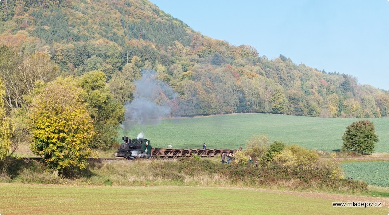 Fotografie Rychle vyfotit a nasedat, dneska jedeme až na Hřebeč.